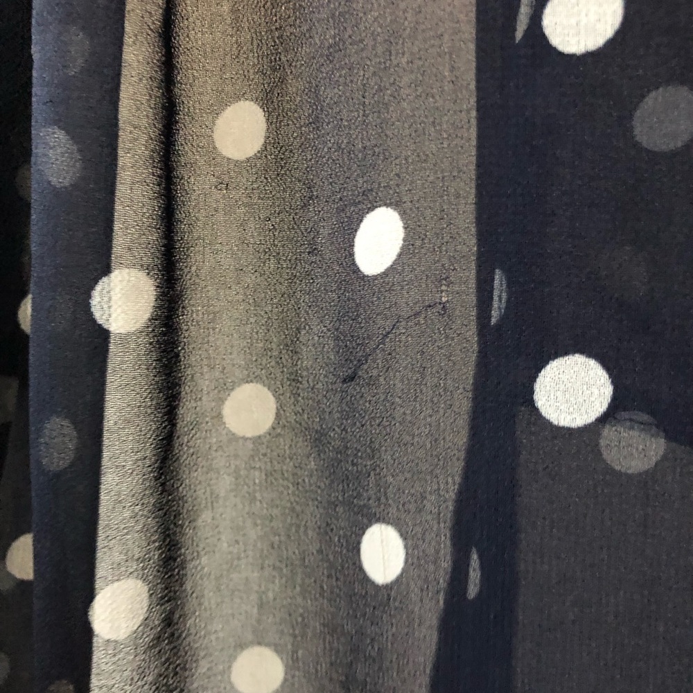 Banana Republic ~Sheer summery collared button up - Picture 7 of 8